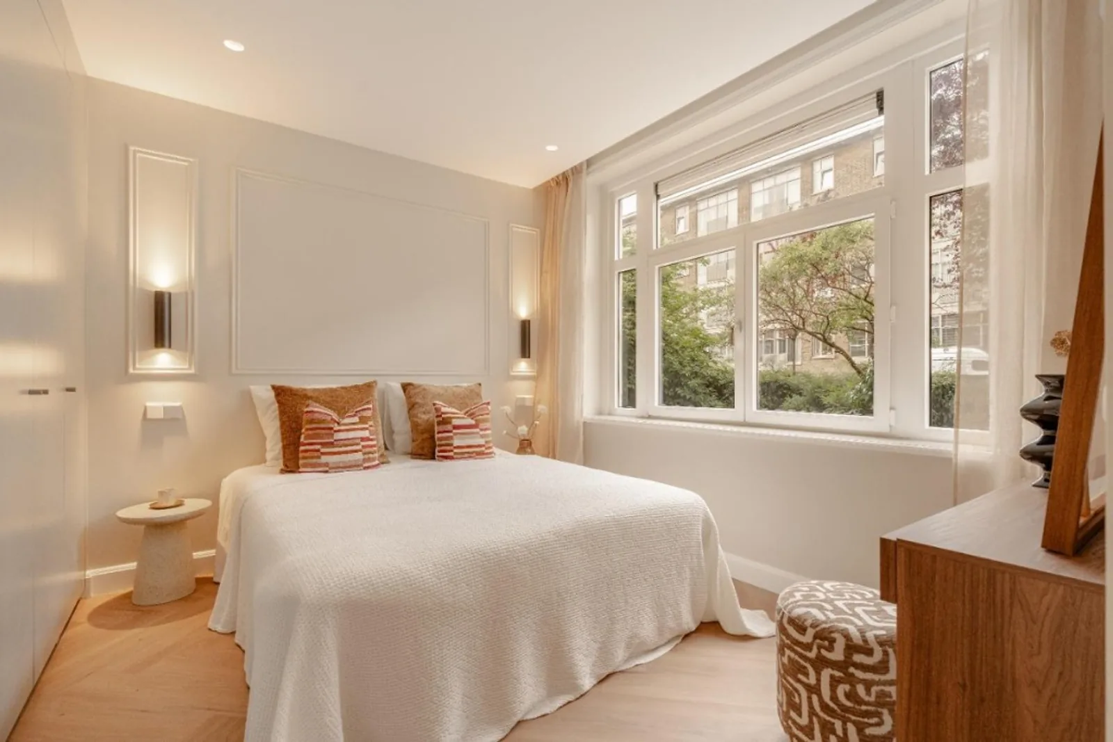 Garden Soft — calm bedroom with boiserie and warm accents